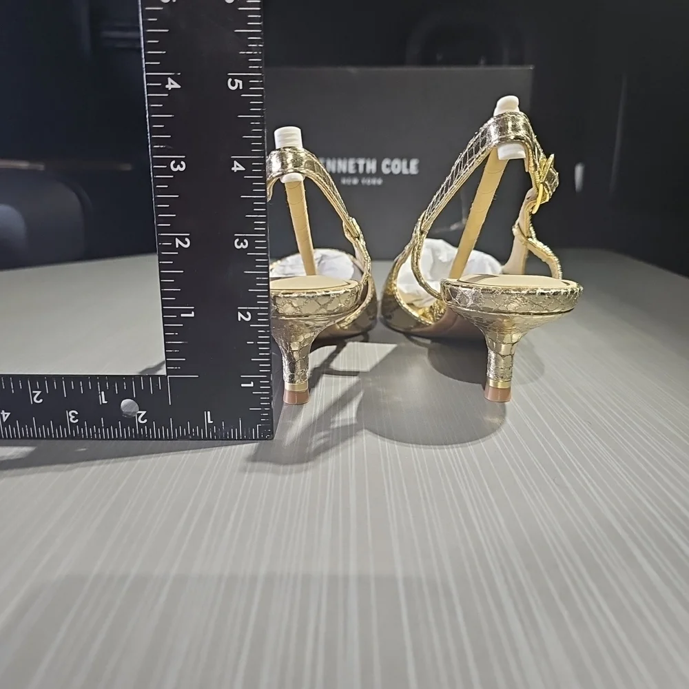 Kenneth Cole Martha Chic Elegant Slingback Kitten Heels Soft Gold Size 7M NEW - Picture 8 of 12